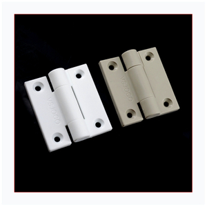 PP hinge